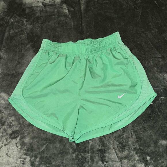 Nike Dri Fit Running Shorts Junior's XS Green Brief Liner Swoosh Logo Stretch - Picture 1 of 6